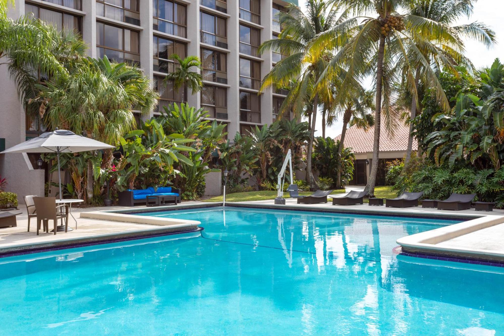 88 Palms Hotel & Event Center West Palm Beach Exterior photo